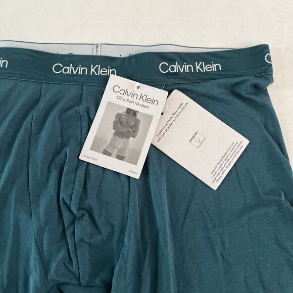 Calvin Klein NB2987 Men’s Sz Large Dark Green Ultra-Soft Modern Boxer Brief - Picture 3 of 4